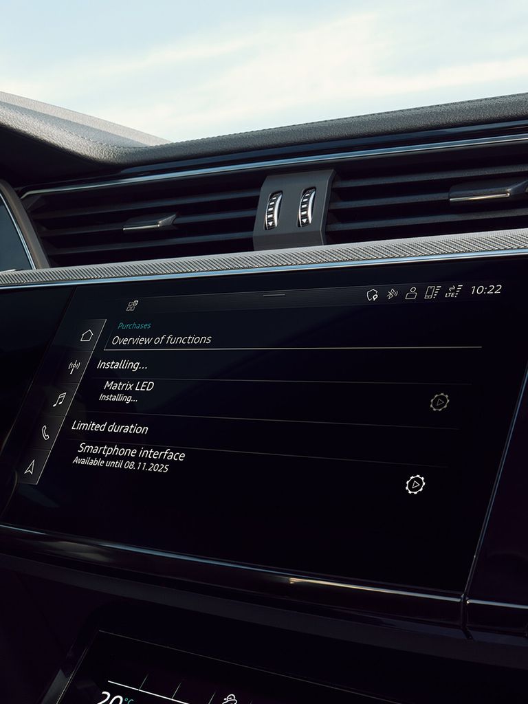 MMI screen Audi Q8 e-tron